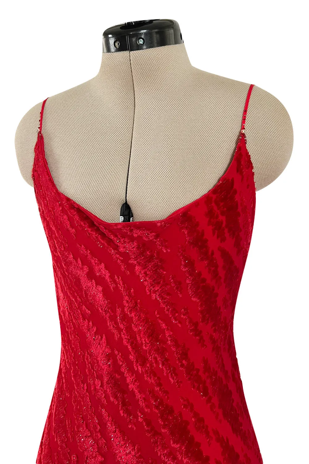 1970s Holly's Harp Red Silk Devore Velvet Dress w Silk Chiffon Layered Underskirt & Bead Details