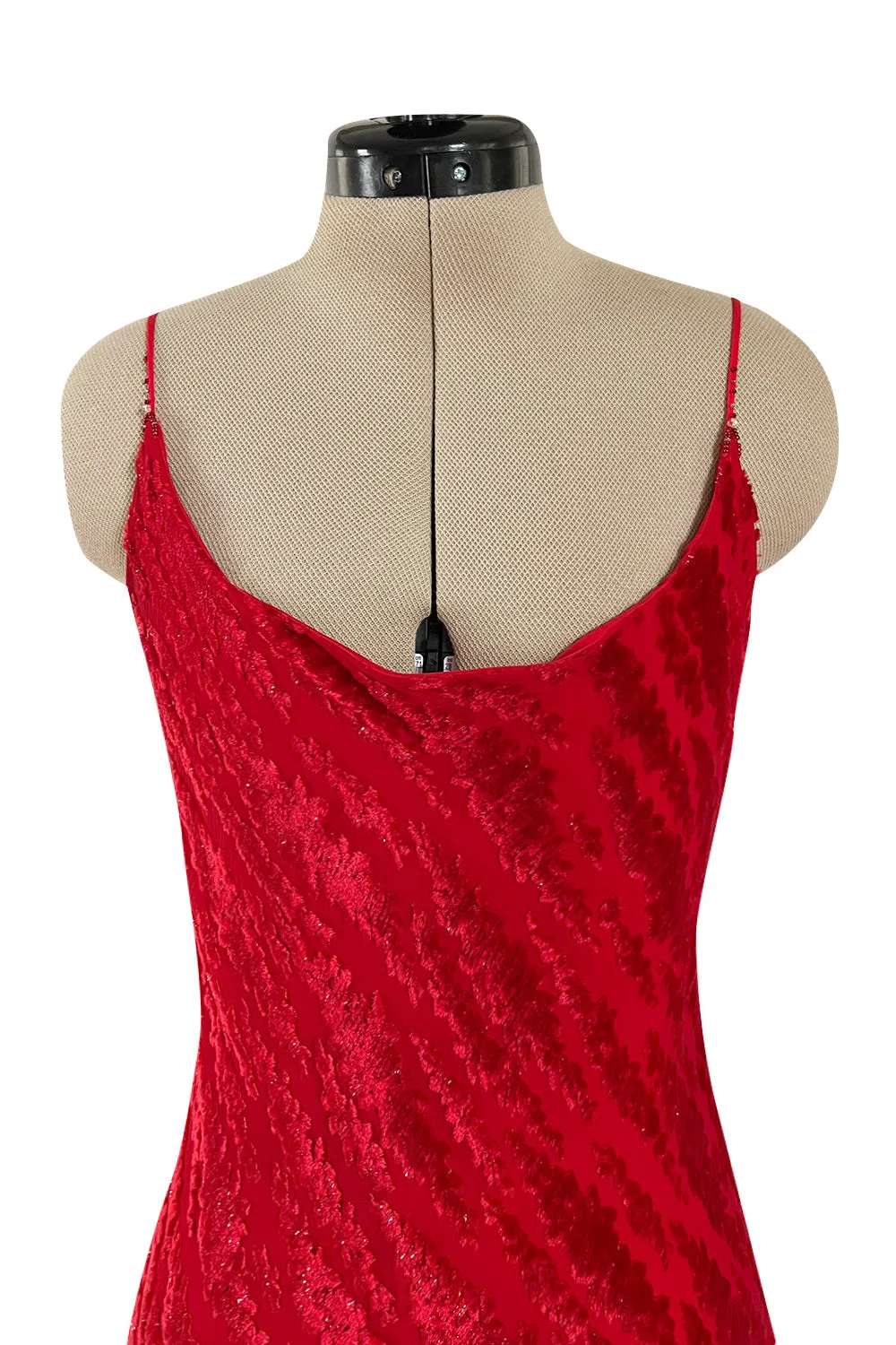 1970s Holly's Harp Red Silk Devore Velvet Dress w Silk Chiffon Layered Underskirt & Bead Details