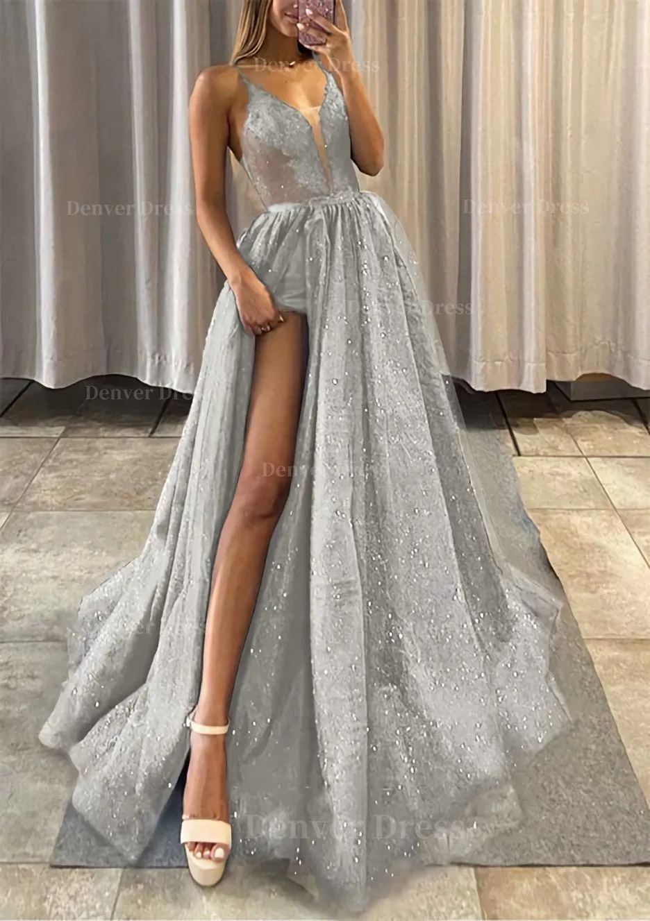 A-line V Neck Spaghetti Straps Long/Floor-Length Tulle Prom Dress With Appliqued Glitter Split Left