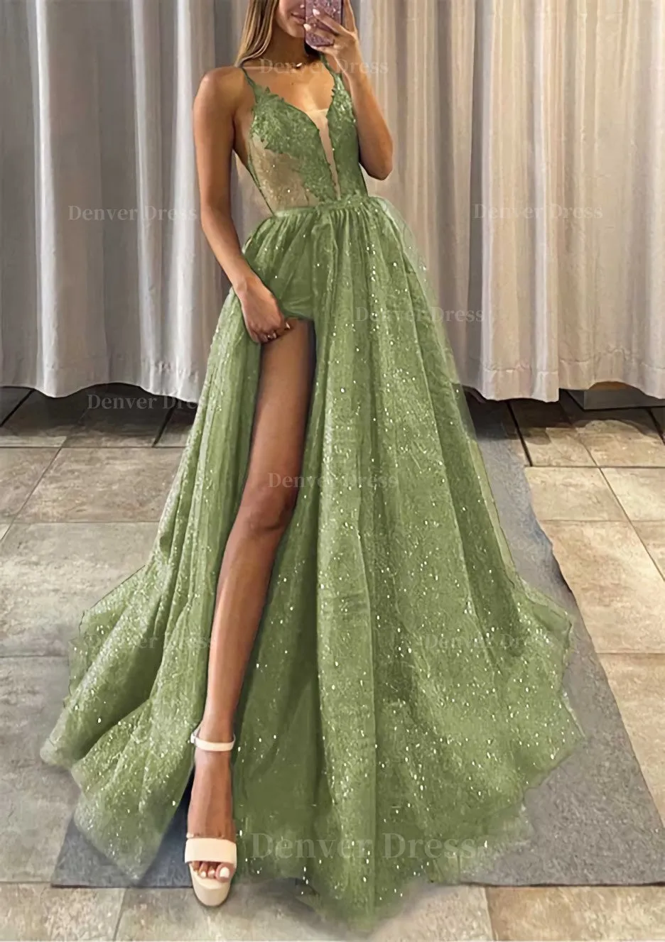 A-line V Neck Spaghetti Straps Long/Floor-Length Tulle Prom Dress With Appliqued Glitter Split Left