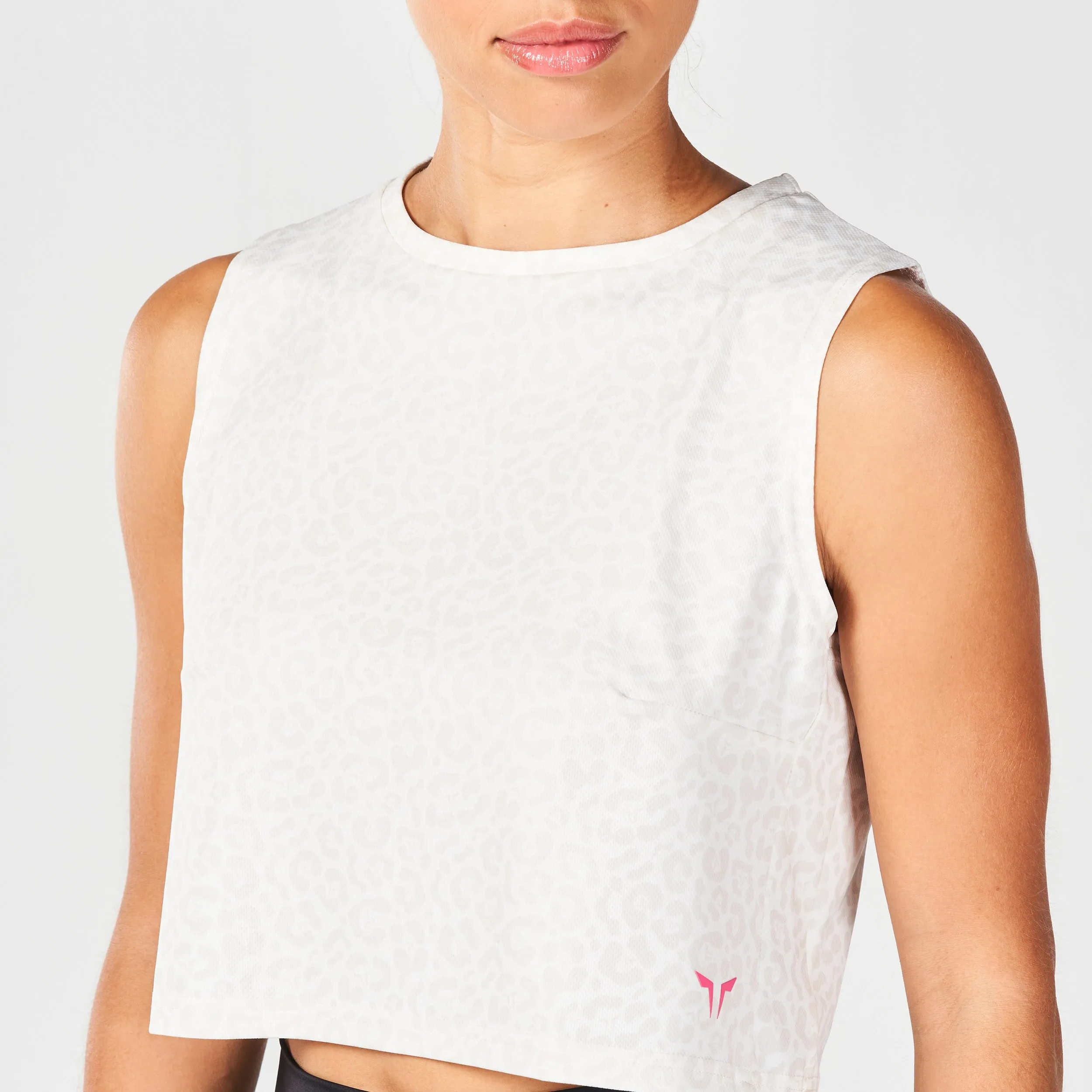 Core Crop Tank - Pearl White Leopard