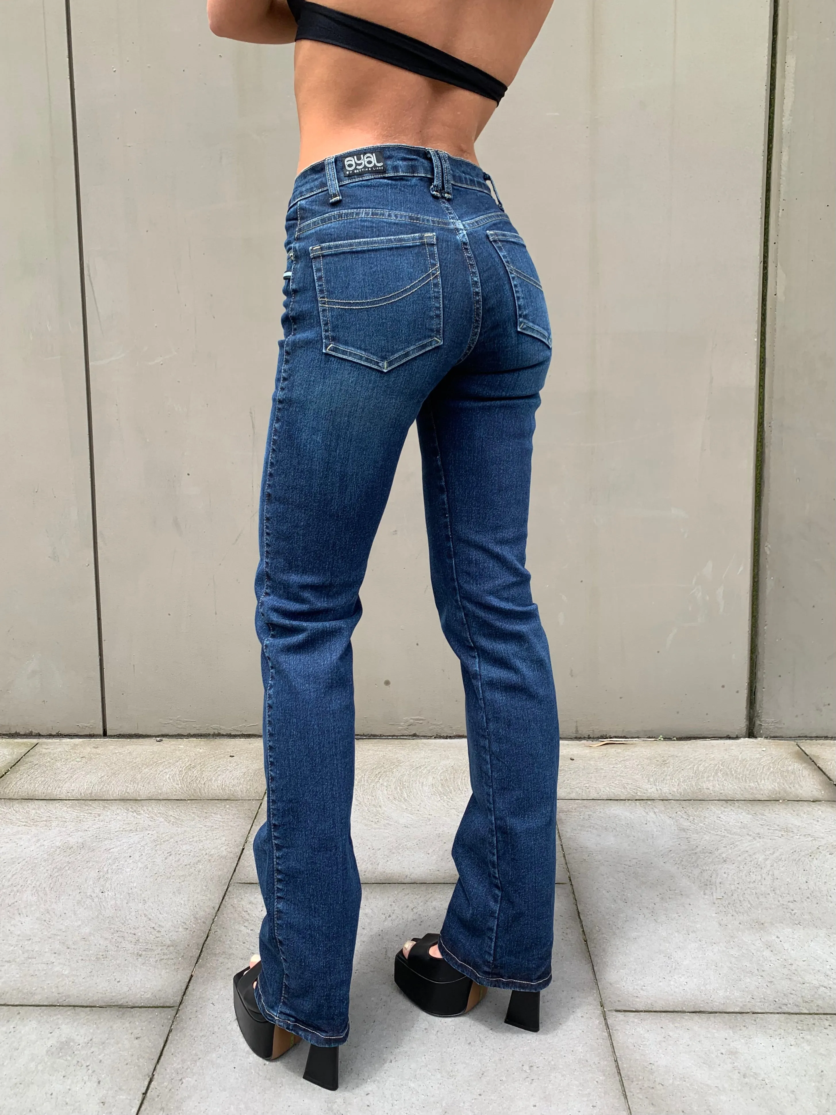 Curvy Fit.Jeans 2008. Blue Contrast