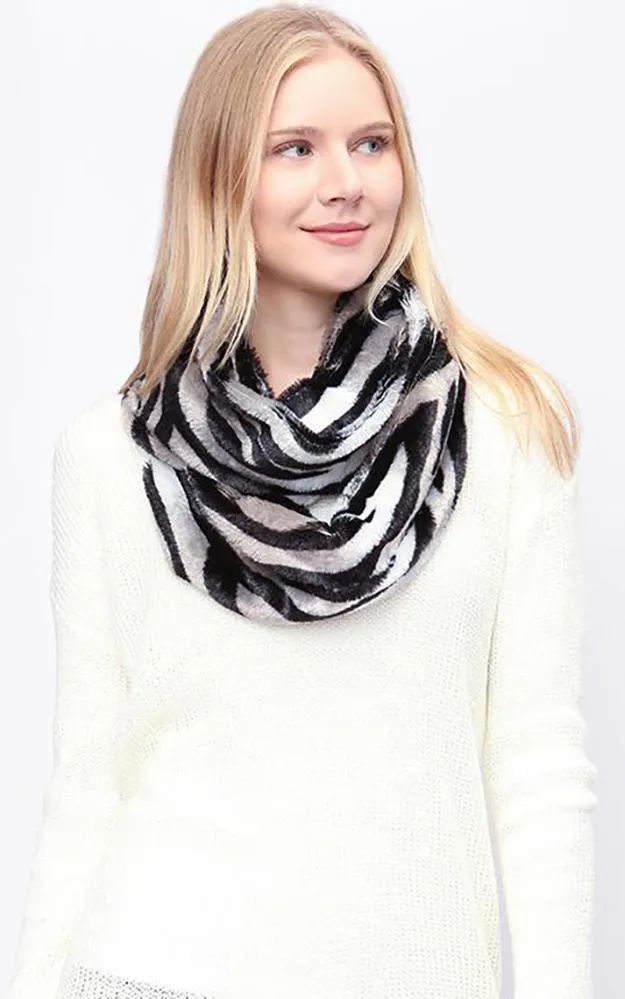 DB700 Animal Pattern Soft Faux Fur Infinity Scarf