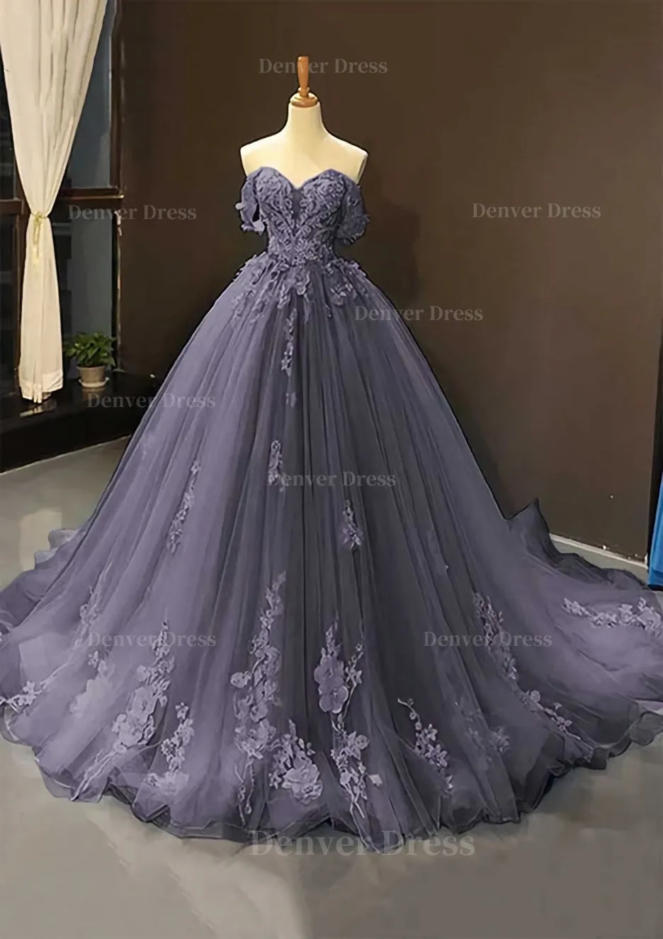 kamahe Ball Gown Off-the-Shoulder Sweep Train Tulle Prom Dress With Appliqued