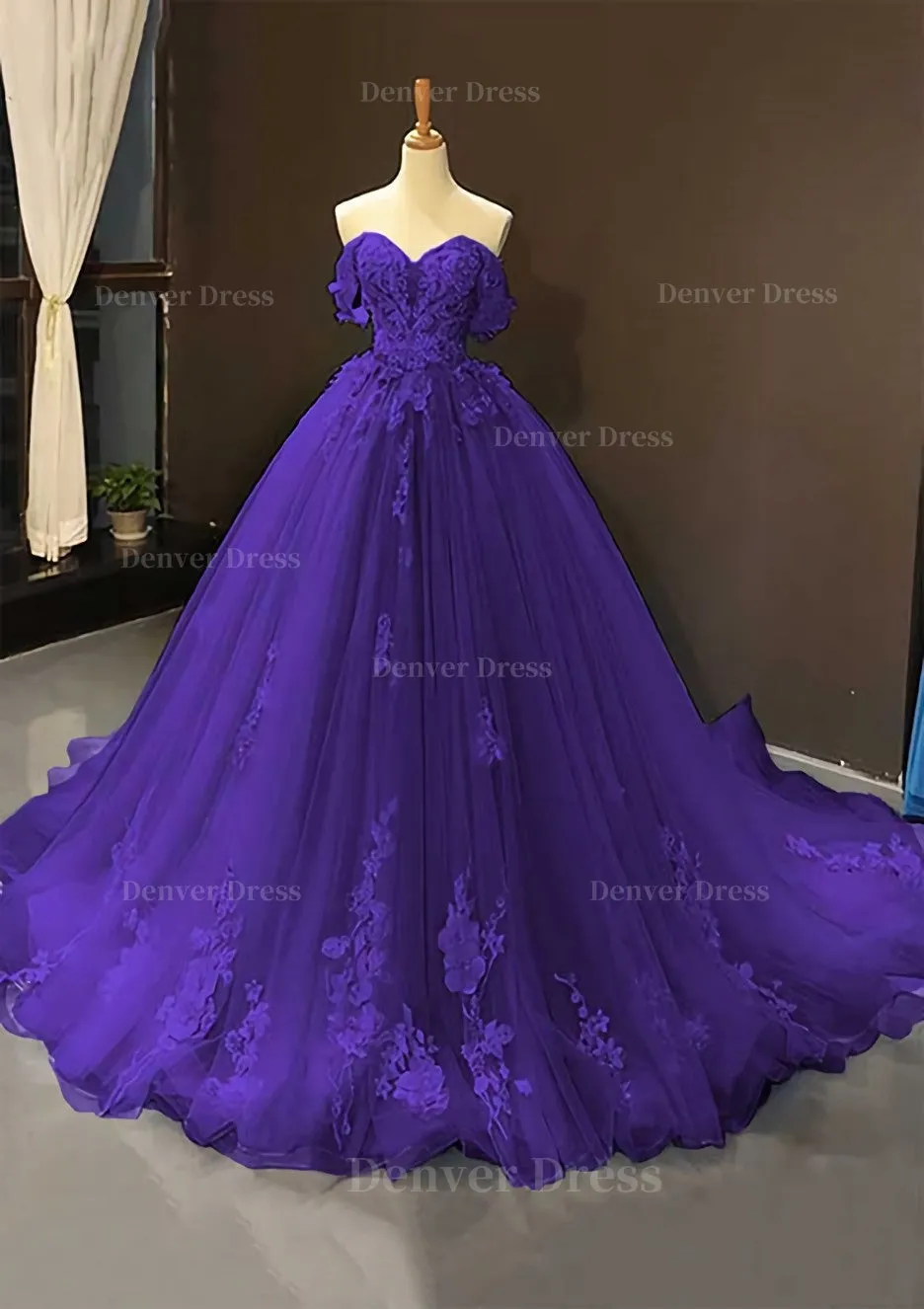 kamahe Ball Gown Off-the-Shoulder Sweep Train Tulle Prom Dress With Appliqued