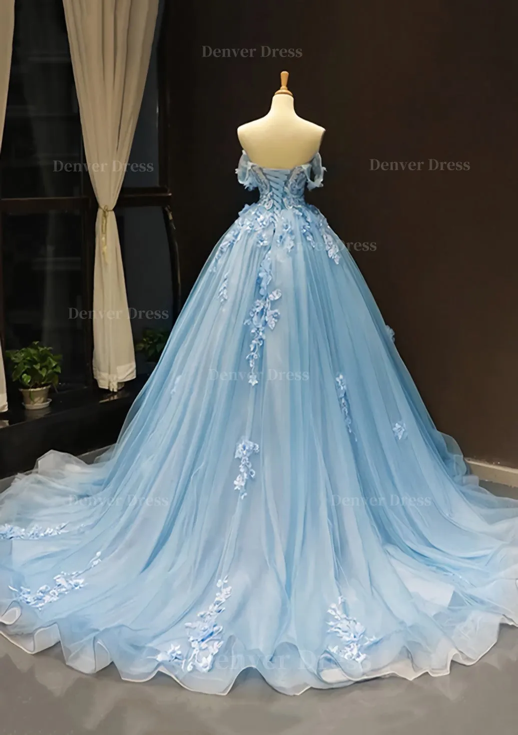 kamahe Ball Gown Off-the-Shoulder Sweep Train Tulle Prom Dress With Appliqued