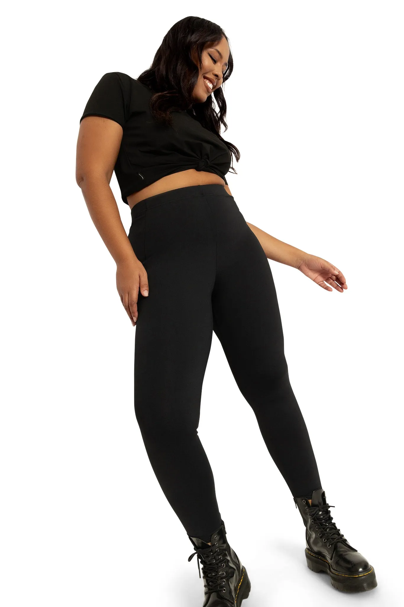 Matte Black High Waisted Pocket Leggings