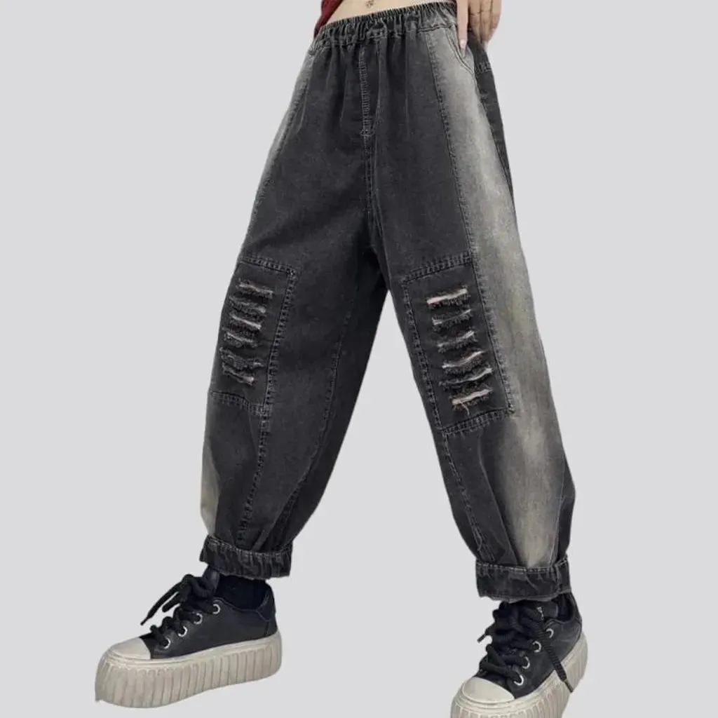 Side-bands distressed denim pants for ladies