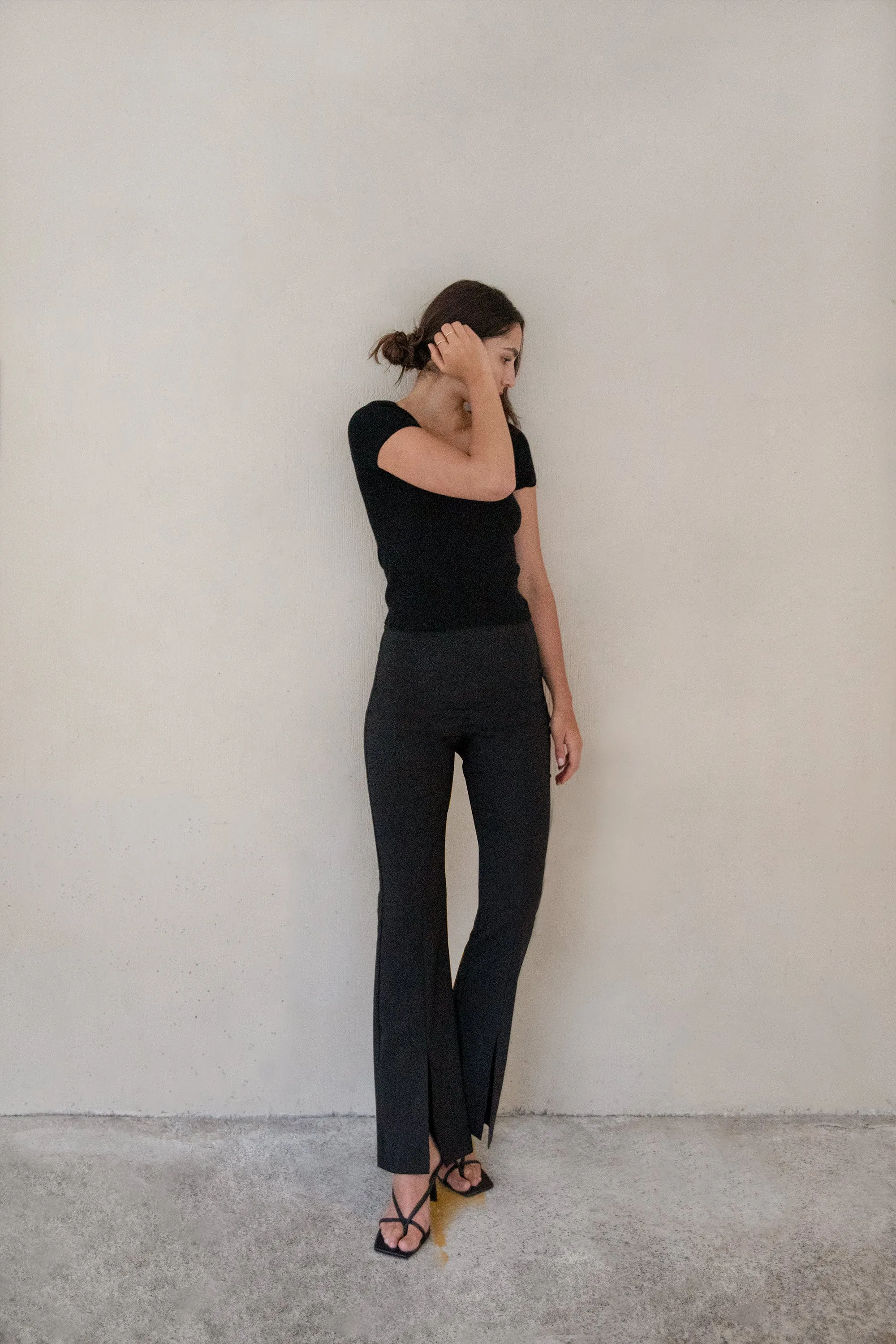 SPLIT HEM PANT