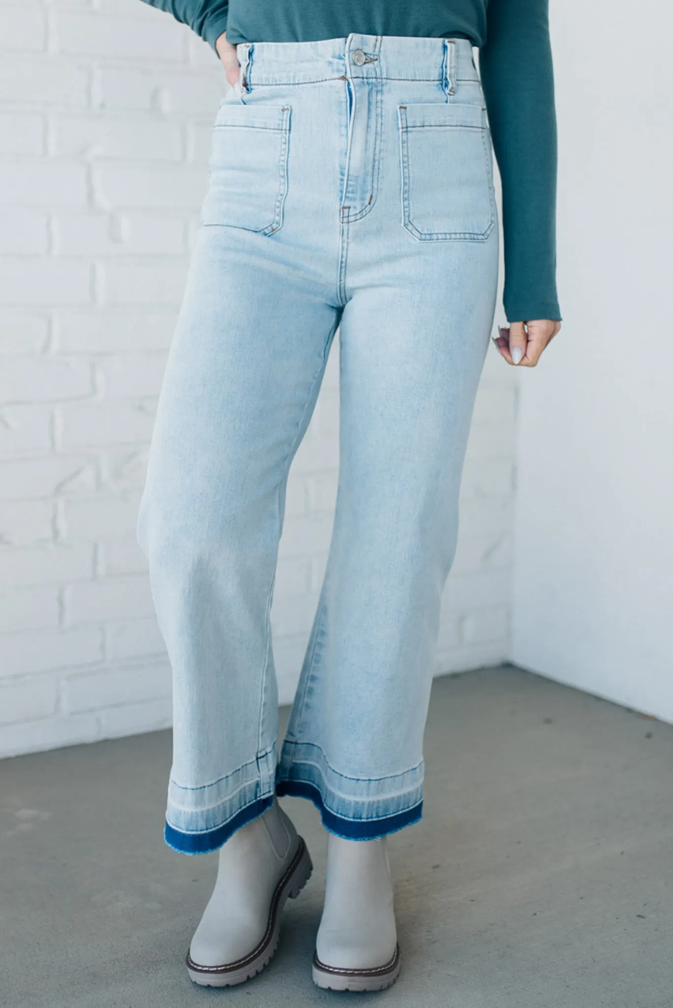 Twila Raw Edge Crop Jeans