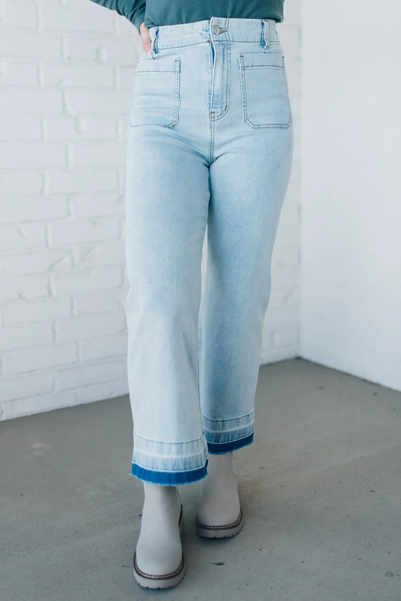 Twila Raw Edge Crop Jeans