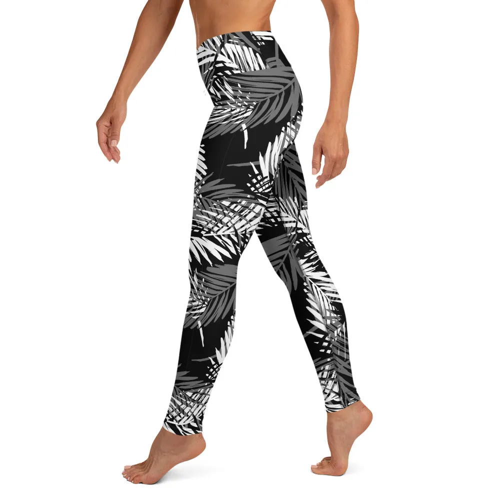 Yoga Leggings in Monotone Tropical Palm Print