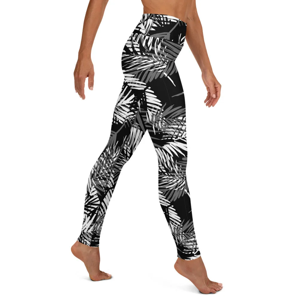 Yoga Leggings in Monotone Tropical Palm Print